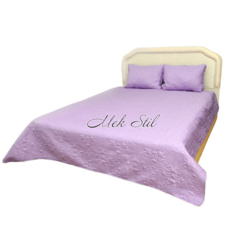 Покривало за легло с калъфки в лилаво 